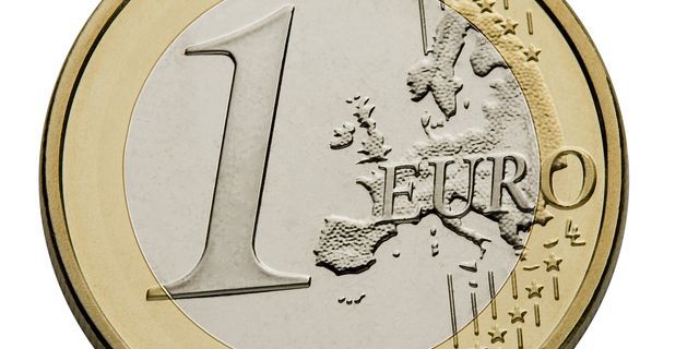 Euro tacks on ahead of ECB 