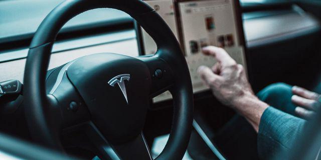 Tesla’s earnings missed forecast 