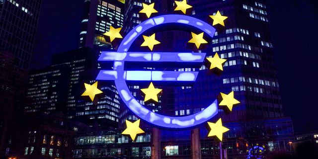 The Euro Awaits Indicator of Consumer Confidence