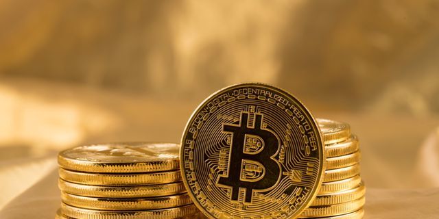 Digital coins show mixed performance