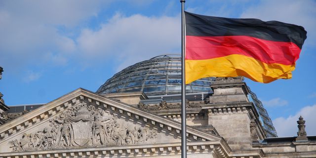 Soar in industry orders suggests German industry will gain steam