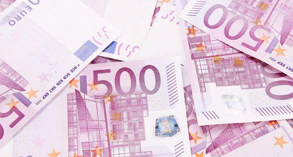 EUR/USD: bullish 'Three Methods' pattern