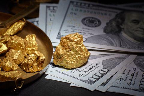 GOLD: pills against uncertainty