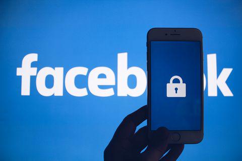 Facebook: Targeted Advertising Faces Danger 